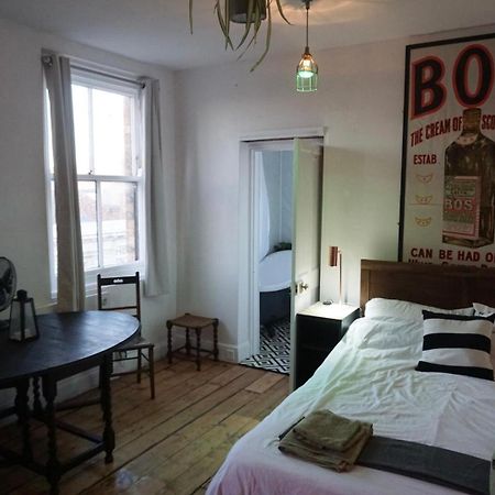 New! Castle View Studio Apartment Scarborough Eksteriør bilde